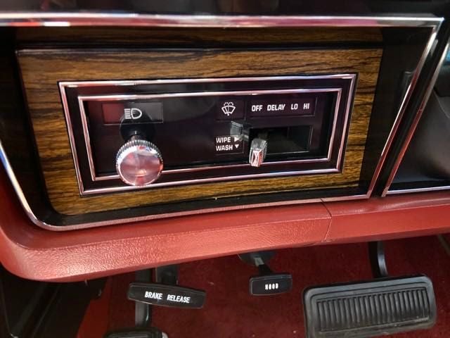 1985 Dodge D150 Base Prospector