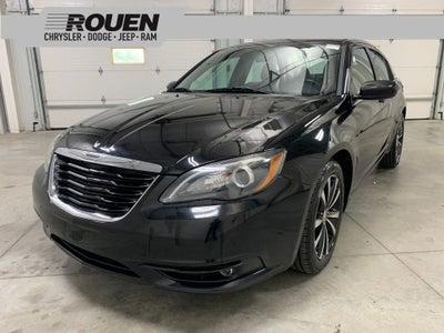 2014 Chrysler 200 Touring