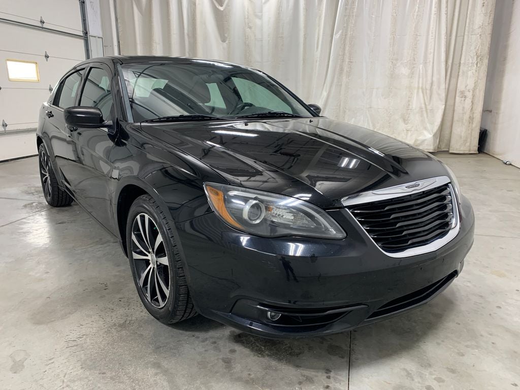 2014 Chrysler 200 Touring