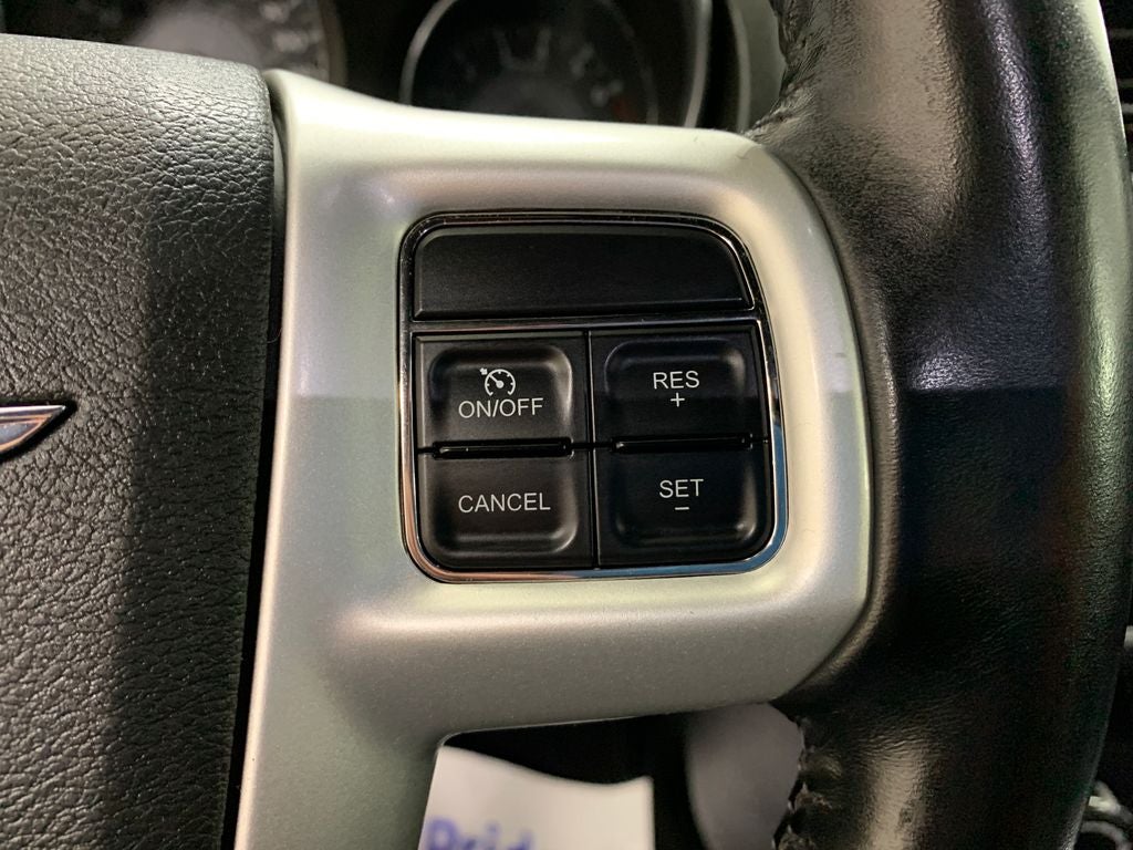 2014 Chrysler 200 Touring