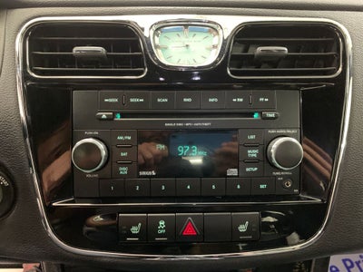 2014 Chrysler 200 Touring