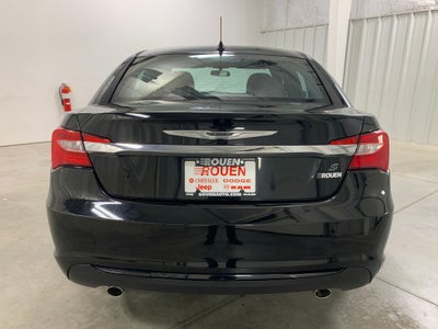 2014 Chrysler 200 Touring