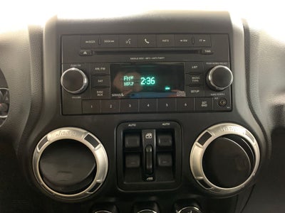 2013 Jeep Wrangler Unlimited Freedom Edition