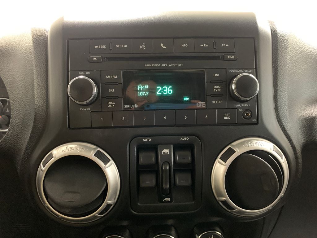 2013 Jeep Wrangler Unlimited Freedom Edition