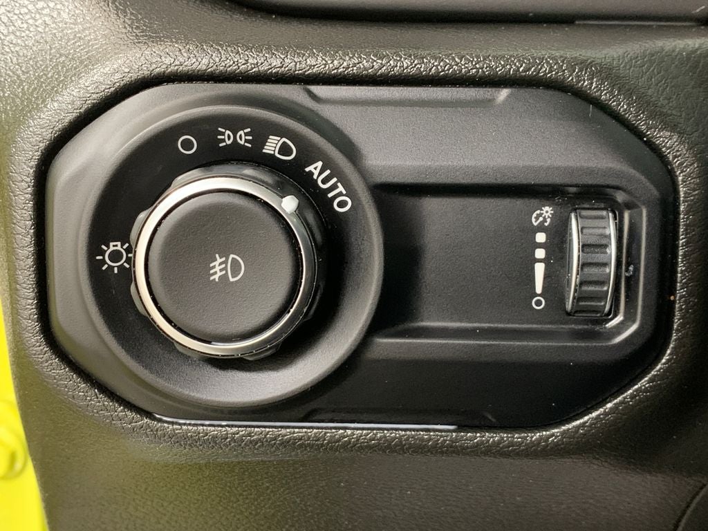 2023 Jeep Wrangler Willys