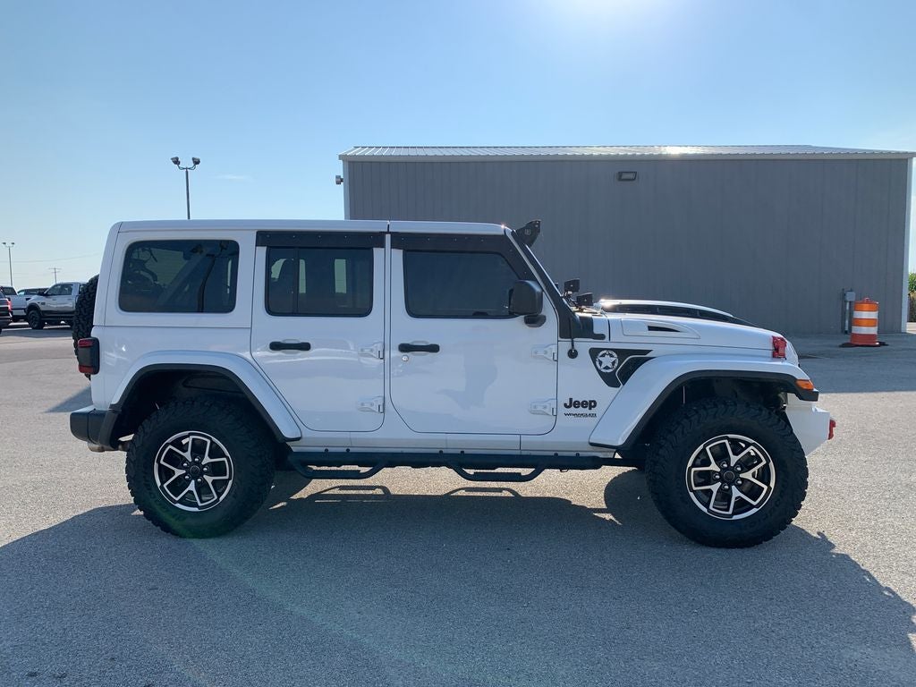 2021 Jeep Wrangler Unlimited Sahara Altitude