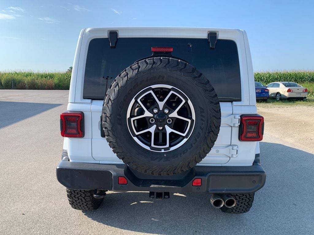 2021 Jeep Wrangler Unlimited Sahara Altitude