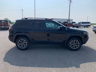 2022 Jeep Cherokee Trailhawk