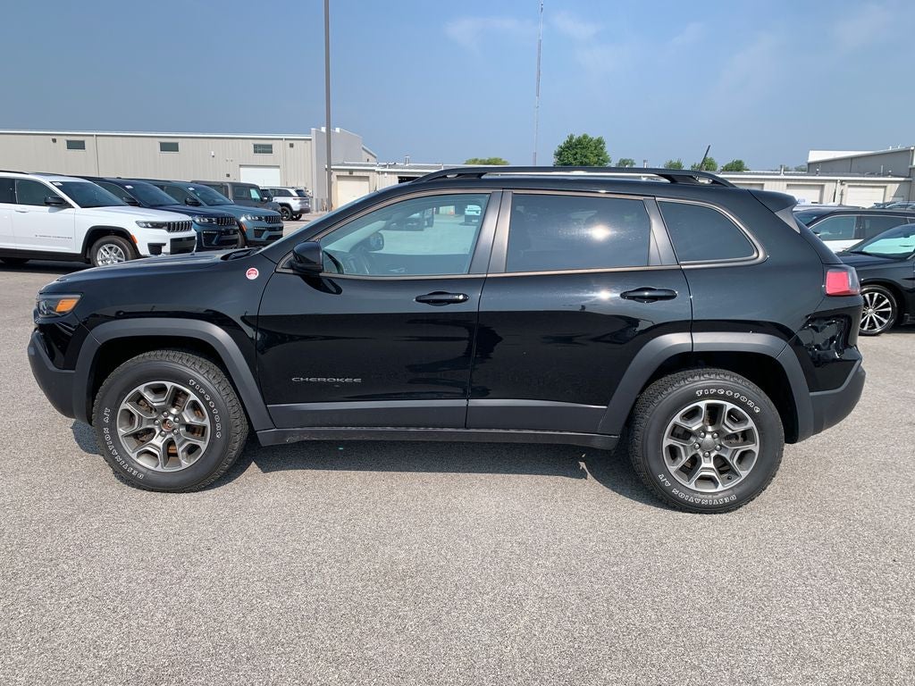 2022 Jeep Cherokee Trailhawk