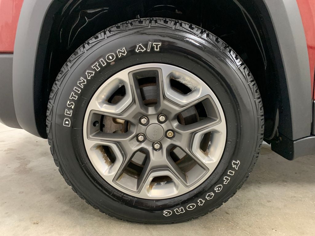 2019 Jeep Cherokee Trailhawk