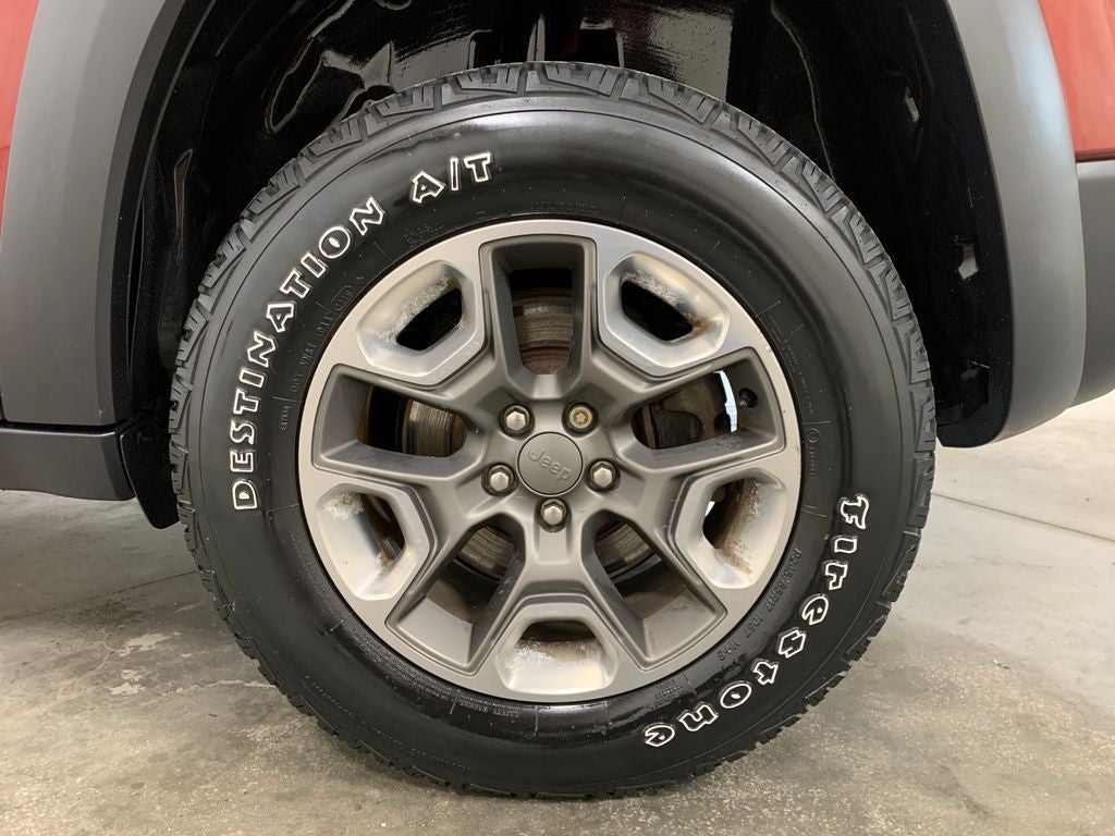 2019 Jeep Cherokee Trailhawk