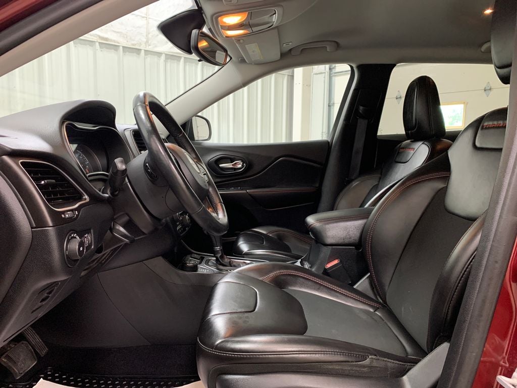 2019 Jeep Cherokee Trailhawk
