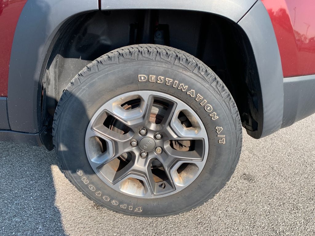 2019 Jeep Cherokee Trailhawk