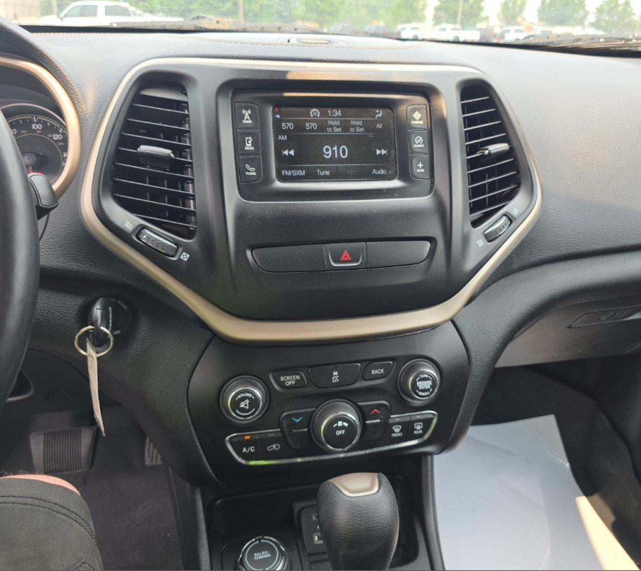 2018 Jeep Cherokee Latitude