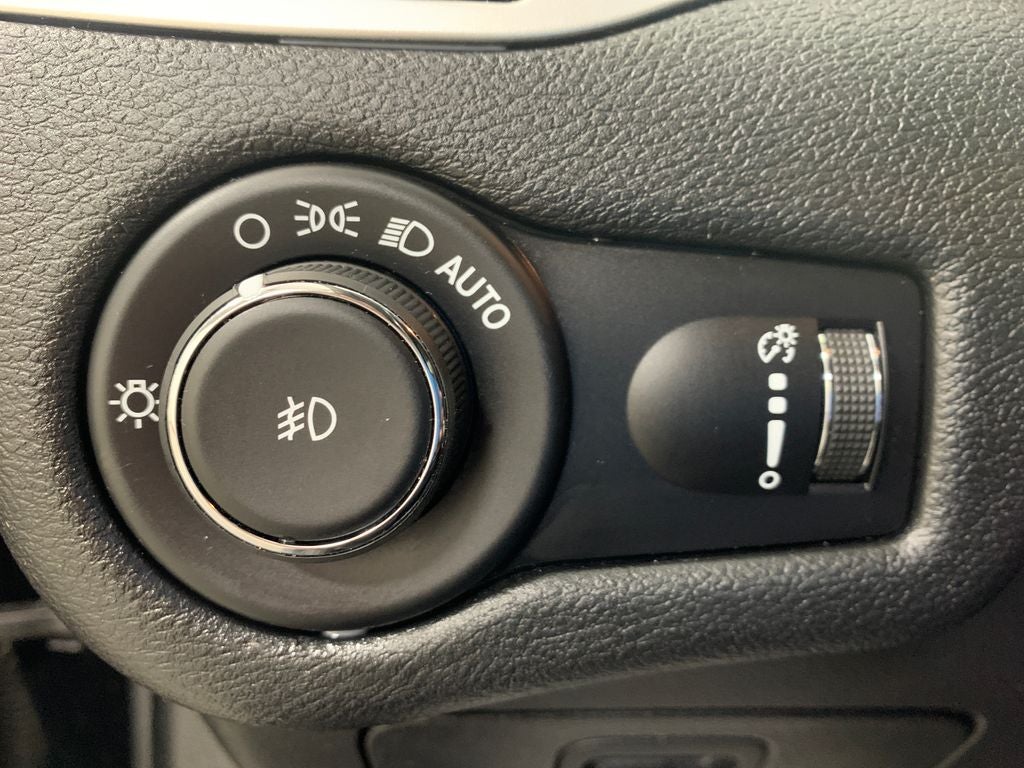 2020 Jeep Cherokee Upland