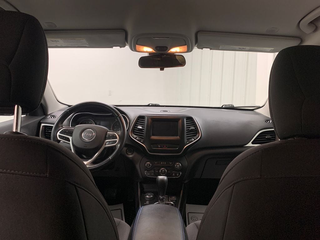 2020 Jeep Cherokee Upland