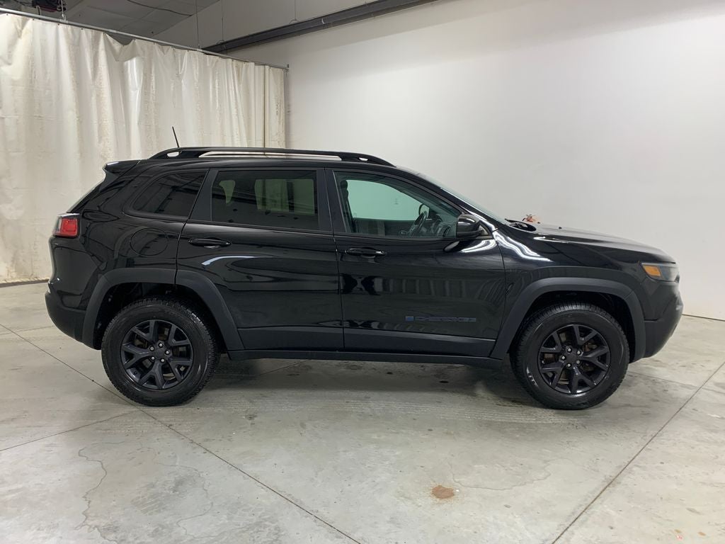 2020 Jeep Cherokee Upland