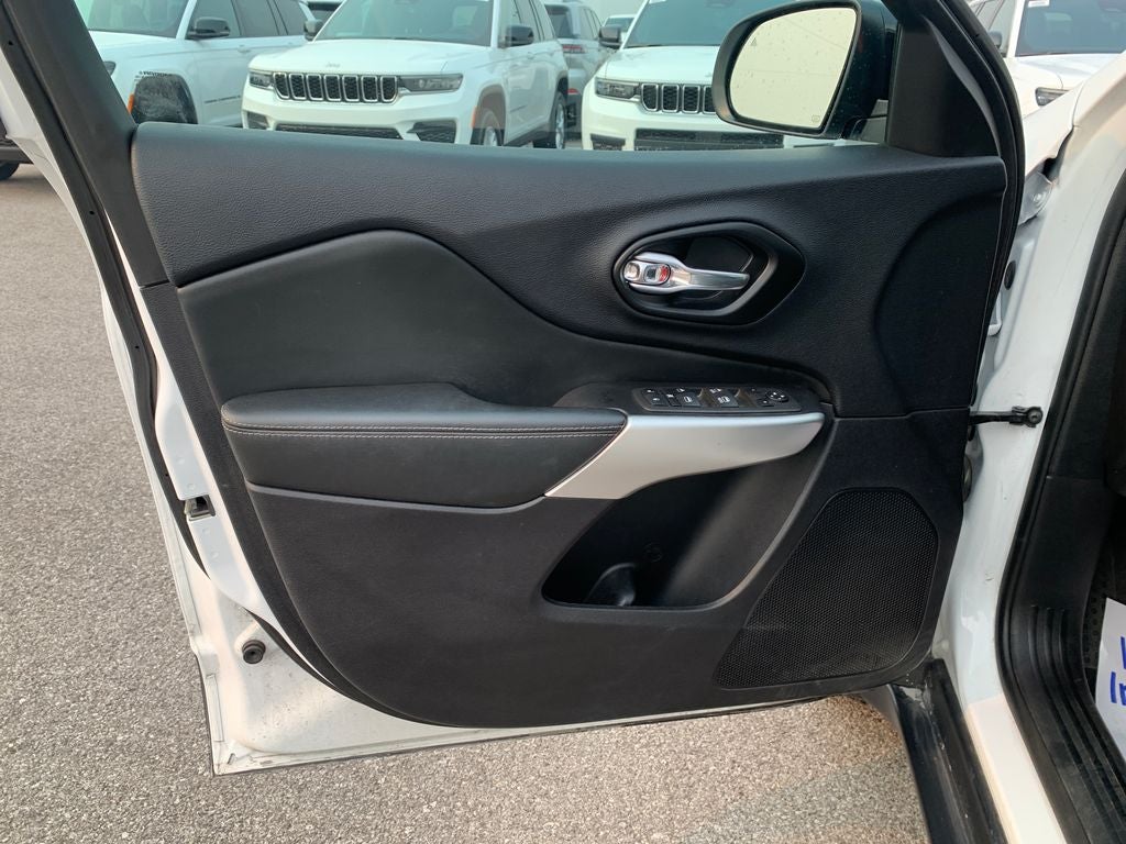 2022 Jeep Cherokee X