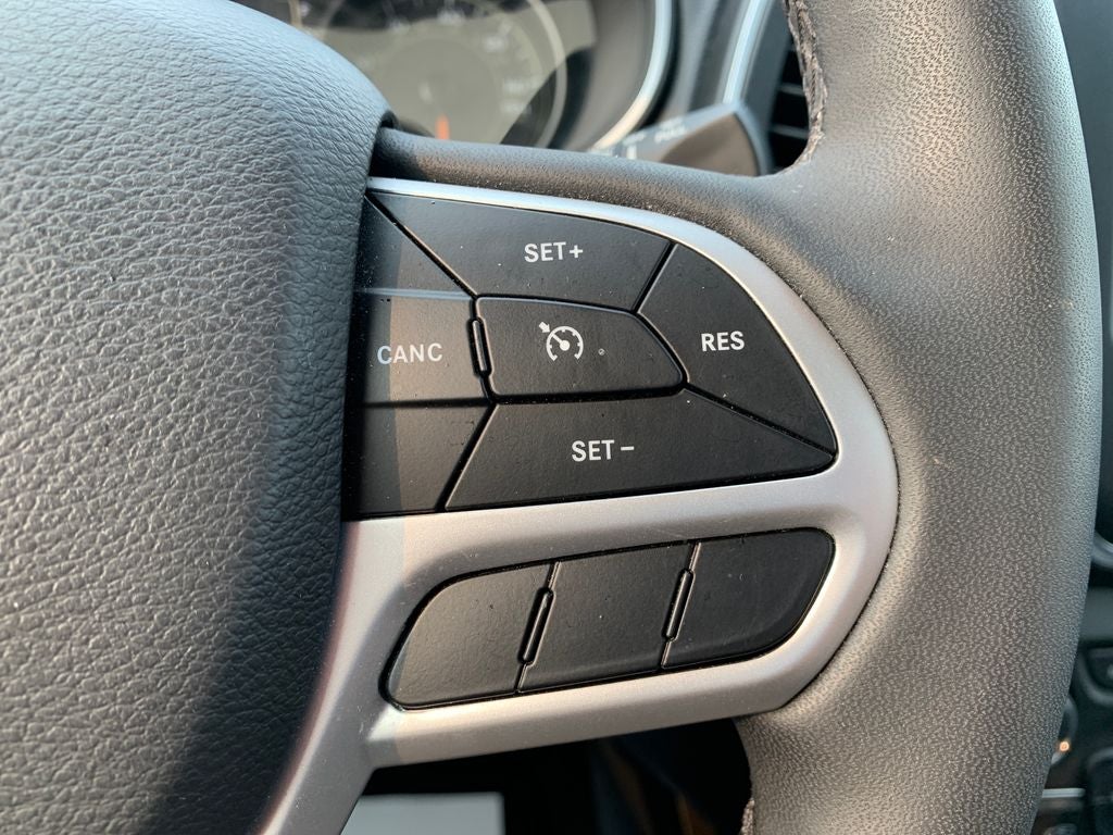 2022 Jeep Cherokee X