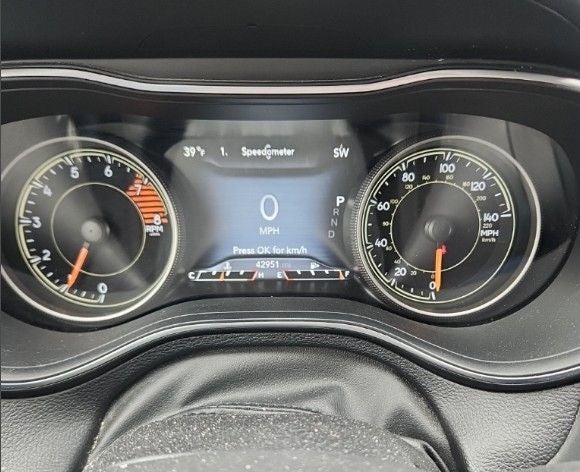 2019 Jeep Cherokee Overland