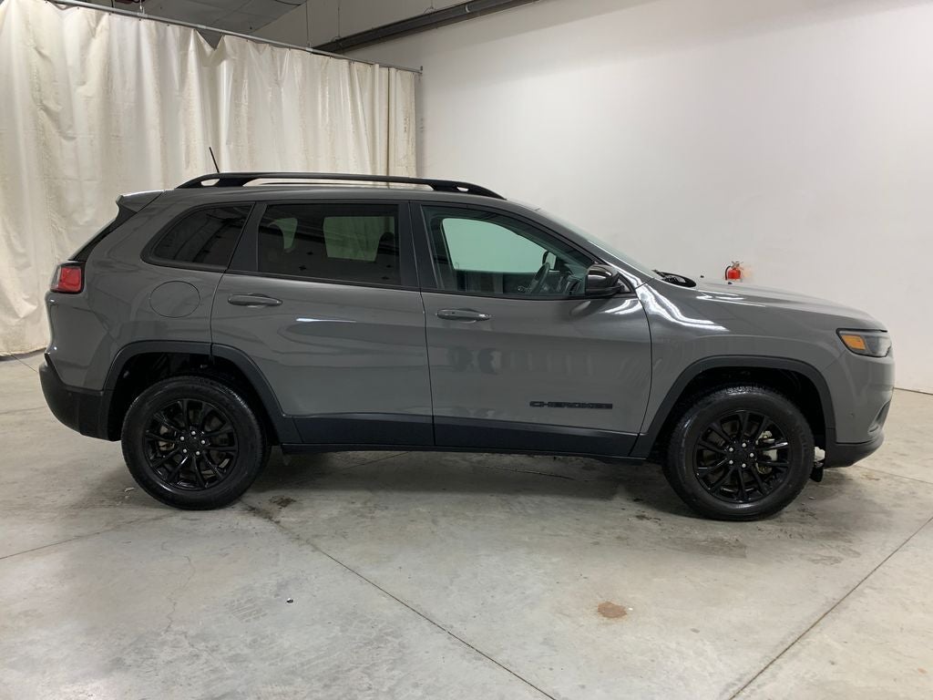 2023 Jeep Cherokee Altitude