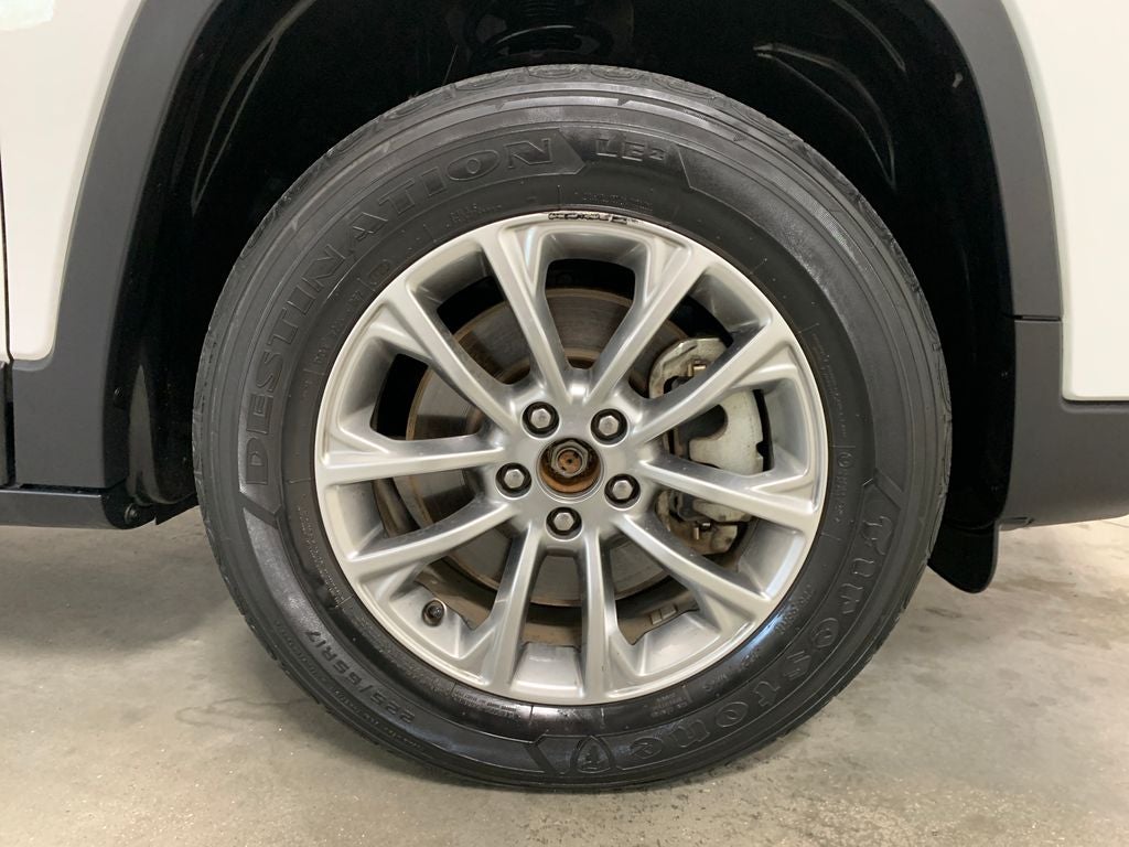 2022 Jeep Cherokee Latitude Lux