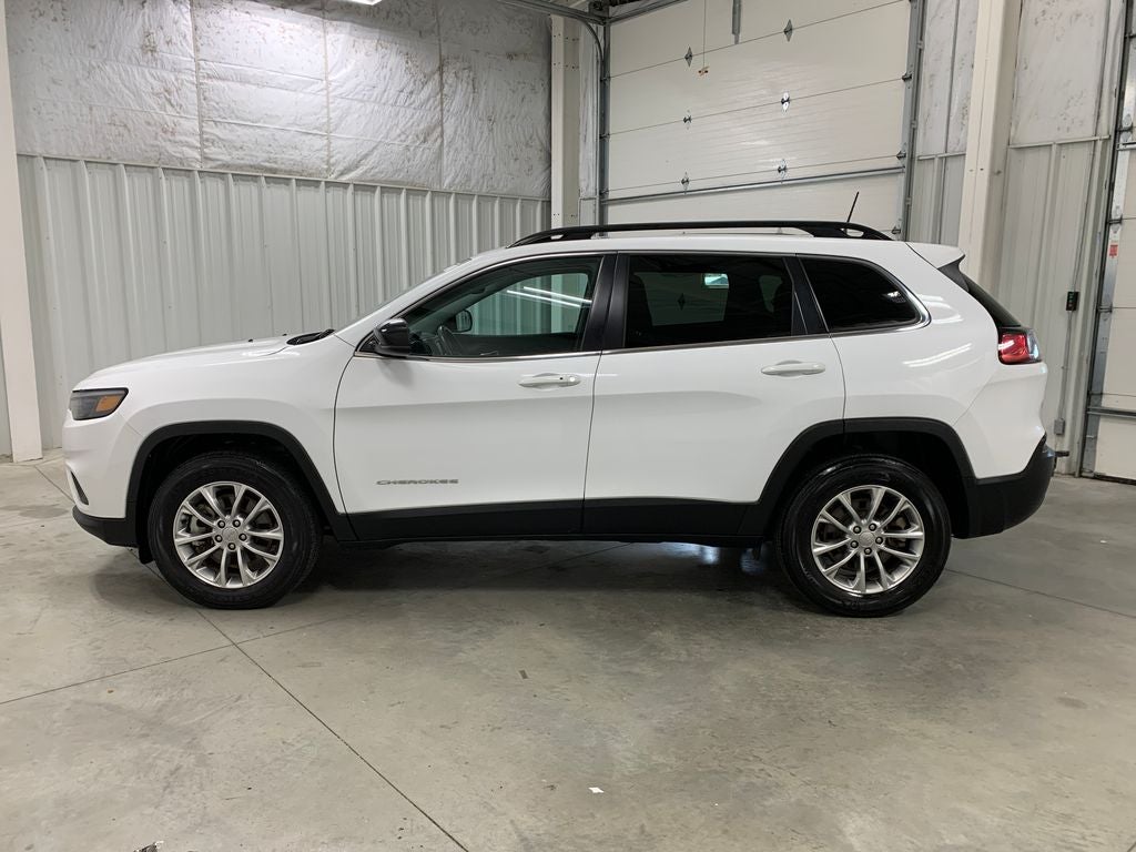 2022 Jeep Cherokee Latitude Lux