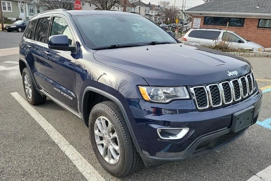 2018 Jeep Grand Cherokee Laredo E