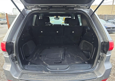 2020 Jeep Grand Cherokee Laredo E