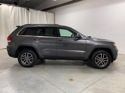 2020 Jeep Grand Cherokee Laredo