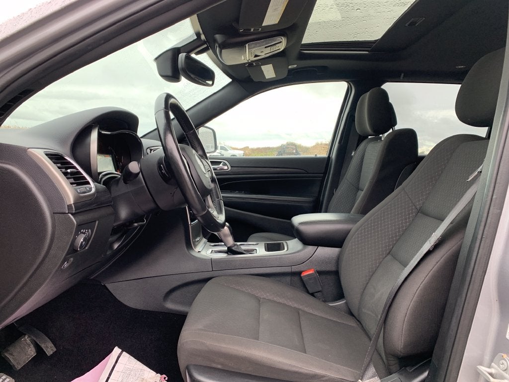 2020 Jeep Grand Cherokee Laredo E