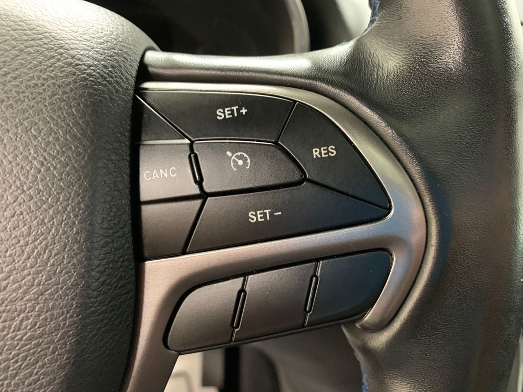 2019 Jeep Grand Cherokee Laredo