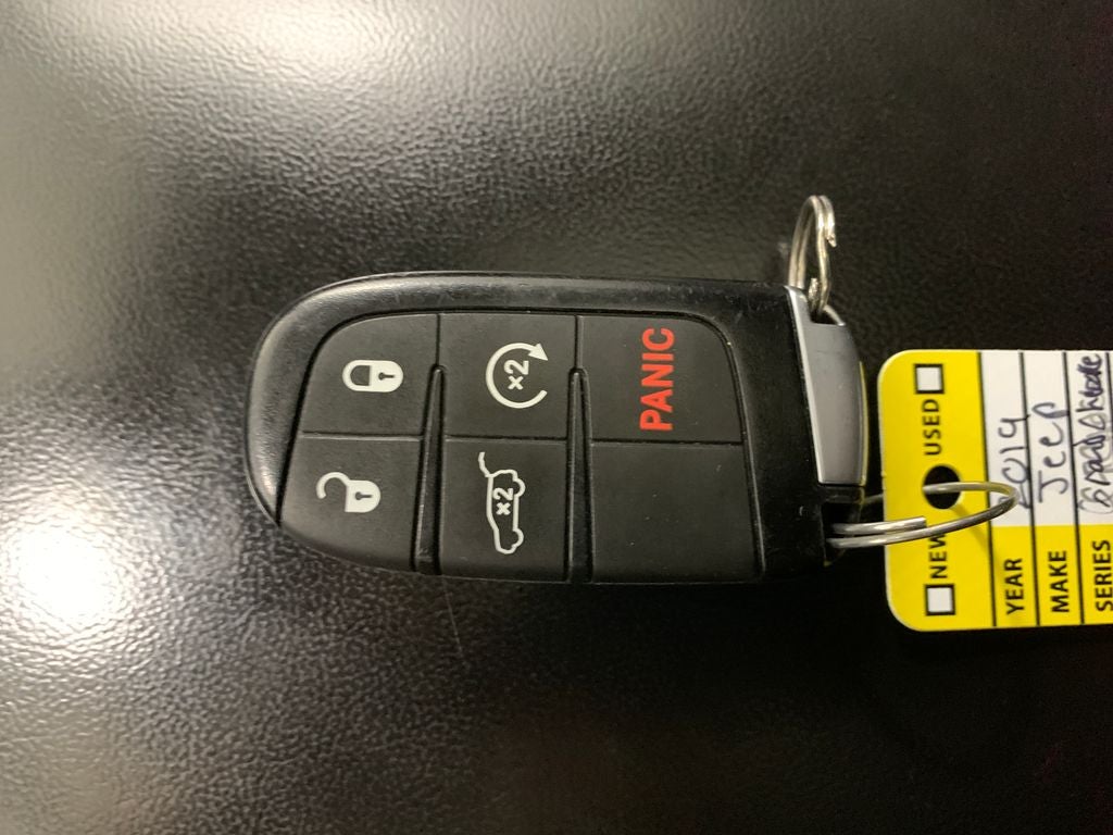 2019 Jeep Grand Cherokee Laredo