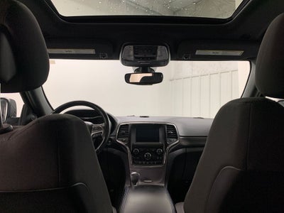 2019 Jeep Grand Cherokee Laredo