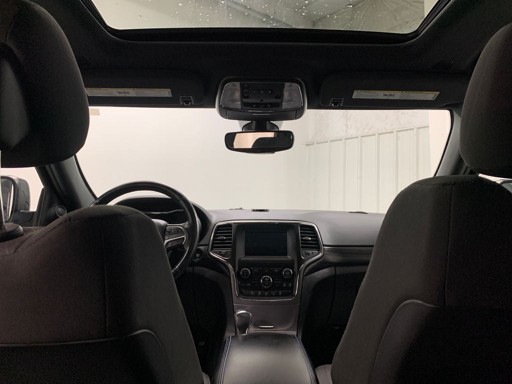 2019 Jeep Grand Cherokee Laredo