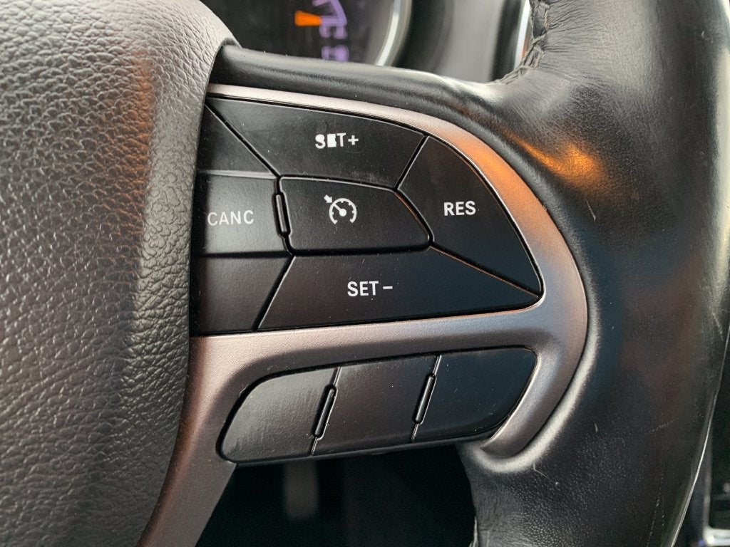 2020 Jeep Grand Cherokee Overland