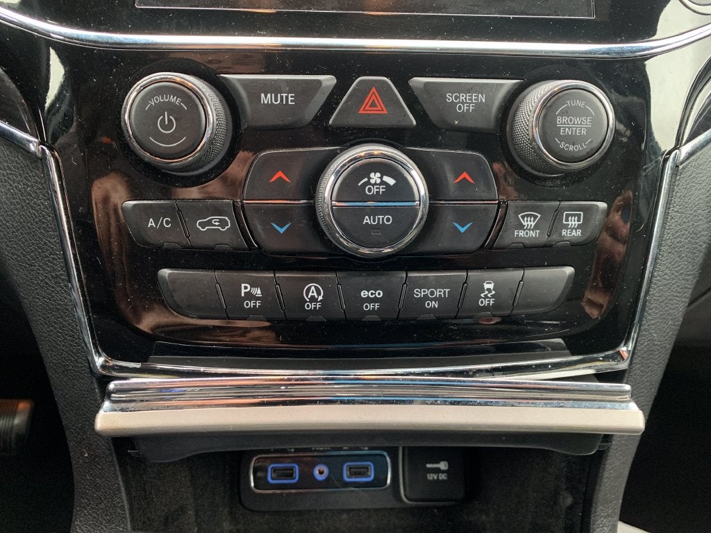 2020 Jeep Grand Cherokee Overland