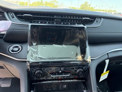 2026 Jeep Grand Cherokee Laredo X