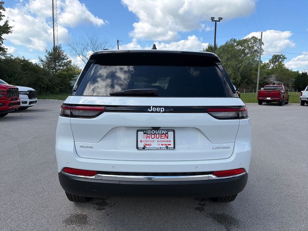 2027 Jeep Grand Cherokee Laredo X