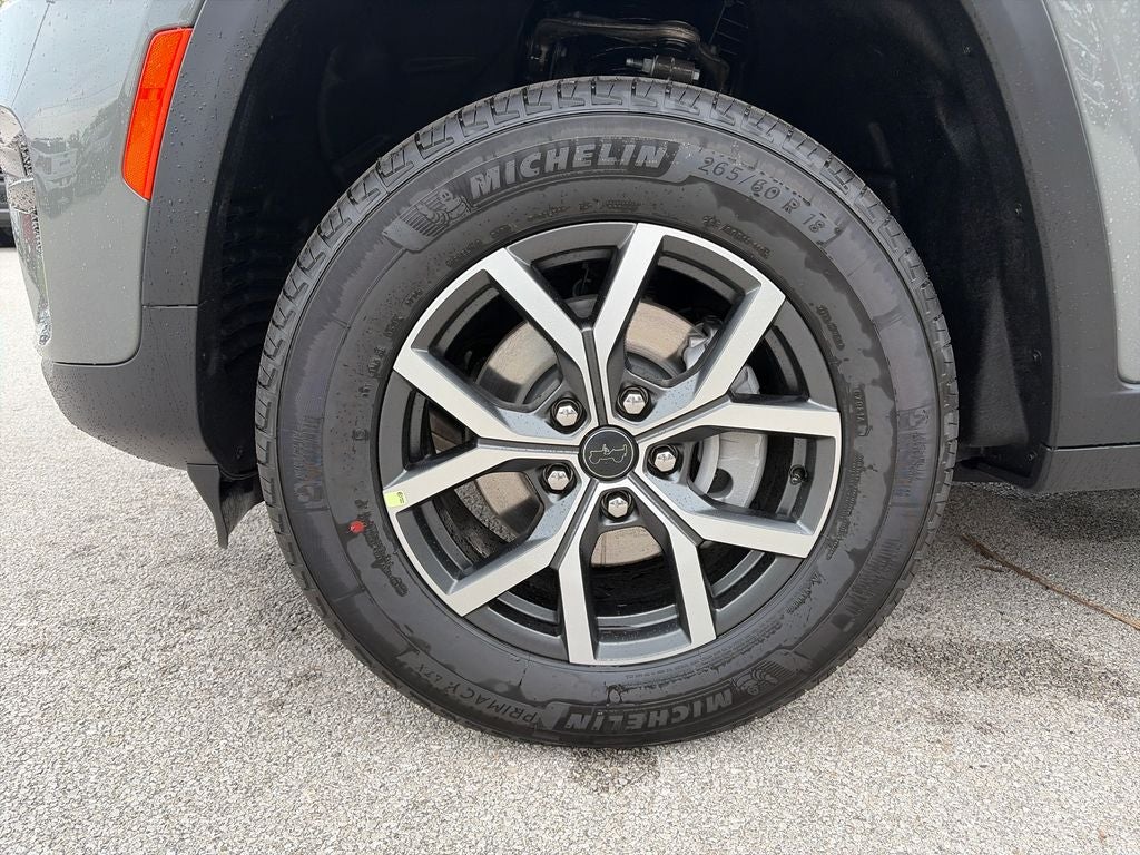 2027 Jeep Grand Cherokee Laredo X