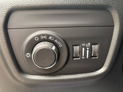 2027 Jeep Grand Cherokee Laredo X