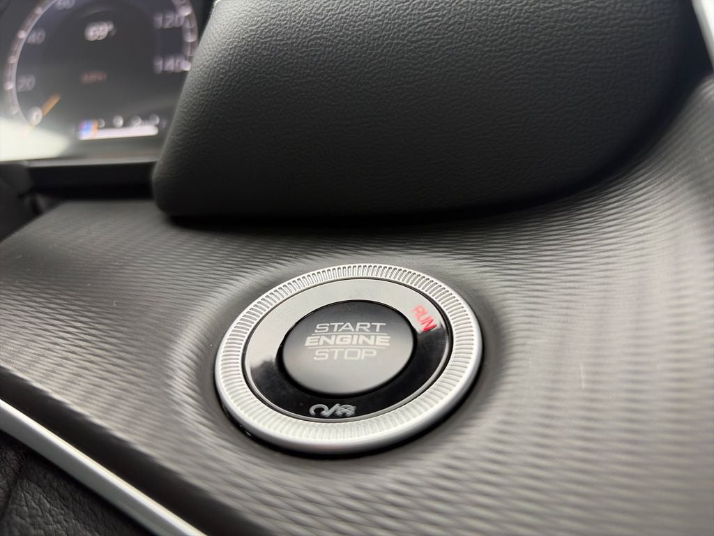 2027 Jeep Grand Cherokee Laredo X