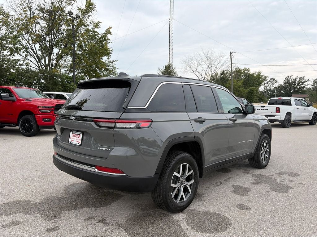 2027 Jeep Grand Cherokee Laredo X