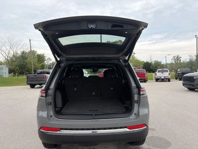 2027 Jeep Grand Cherokee Laredo X