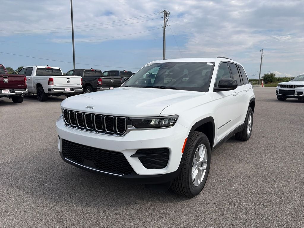 2026 Jeep Grand Cherokee Laredo X