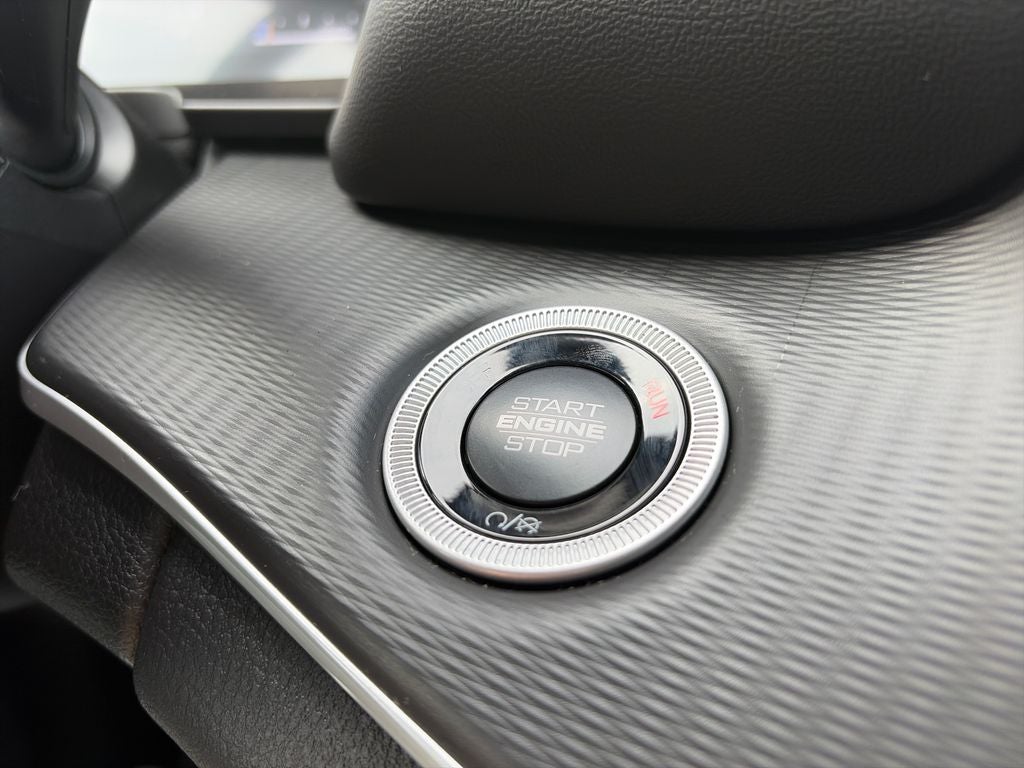 2026 Jeep Grand Cherokee Laredo X