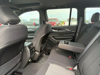 2026 Jeep Grand Cherokee Laredo X