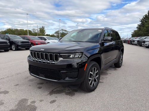 2027 Jeep Grand Cherokee Laredo