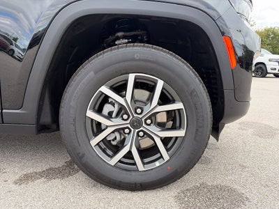 2027 Jeep Grand Cherokee Laredo
