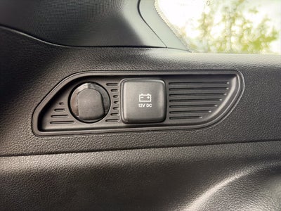2027 Jeep Grand Cherokee Laredo